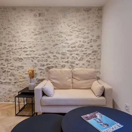 Le Cocon Urbain En Hyper Centre La Rochelle (Charente-Maritime)