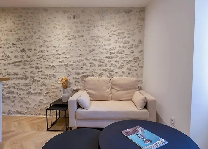 Le Cocon Urbain En Hyper Centre La Rochelle (Charente-Maritime)